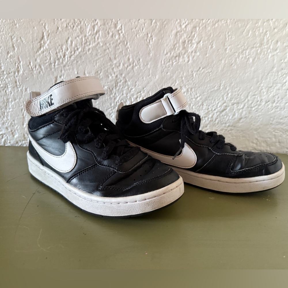 Nike Court Borough Mid Big Kids Black and White High-Top Sneakers